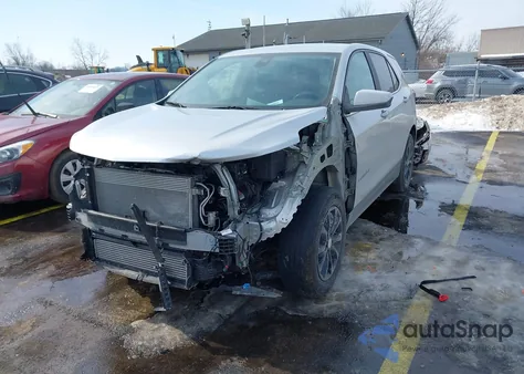 2021 Chevrolet Equinox Awd Lt z USA, uszkodzony, nr VIN 3GNAXUEVXMS153339
